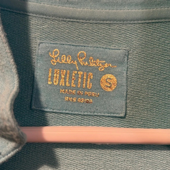 Lilly Pulitzer Blue Ibiza Luxletics Cassi Popover top size small - Picture 4 of 16